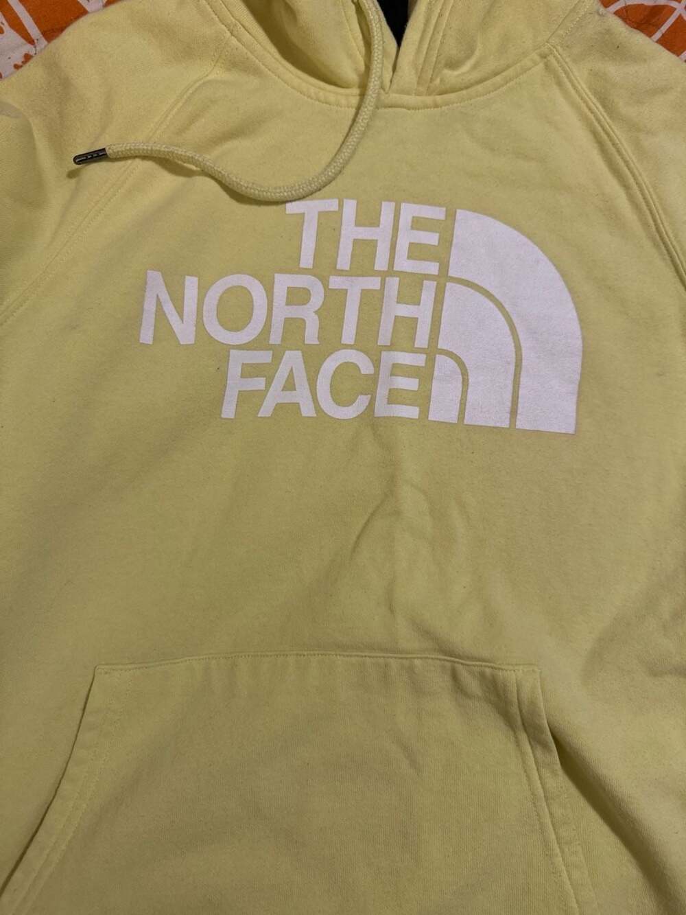 The North Face Women's Half Dome Pullover Hoodie in Yellow Size Small - Picture 5 of 6
